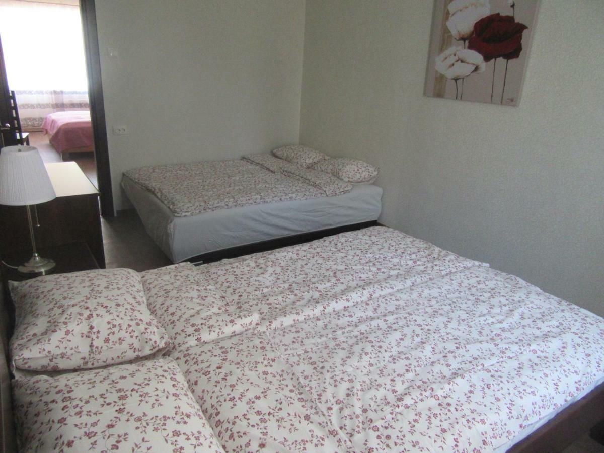 Family Apartment Riga Ngoại thất bức ảnh